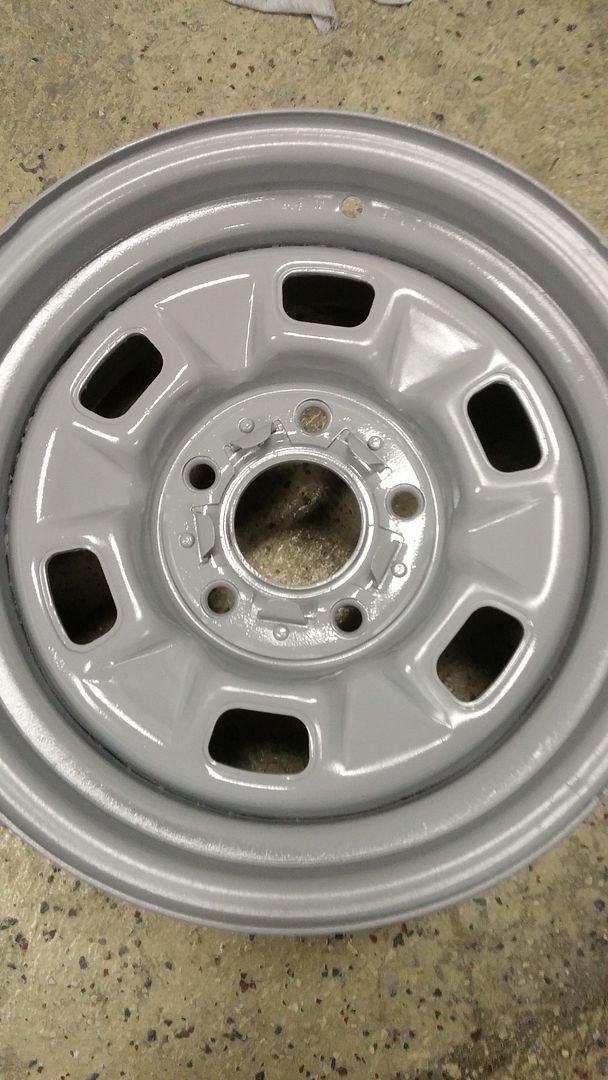 Chevy / GM 14x7 Rally Wheel