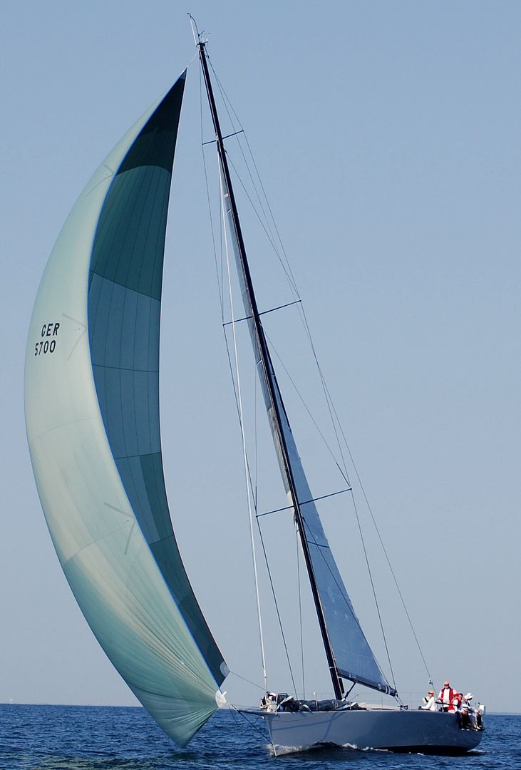 sail2.jpg