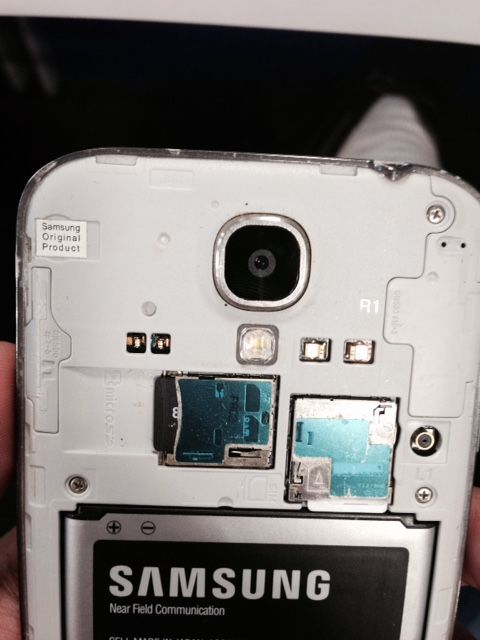 Samsung S4 Black Edition BH tháng tư 2015 - 4