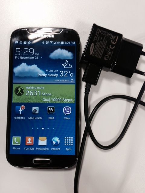 Samsung S4 Black Edition BH tháng tư 2015 - 1