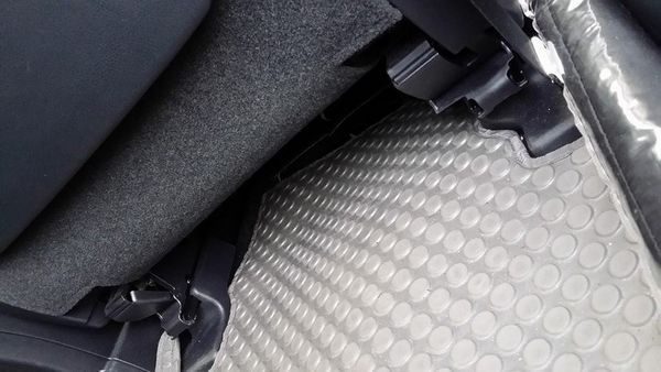 custom fit oem carpet toyota alphard vellfire anh20 2008 custom fit oem carpet toyota alphard vellfire anh20 2008