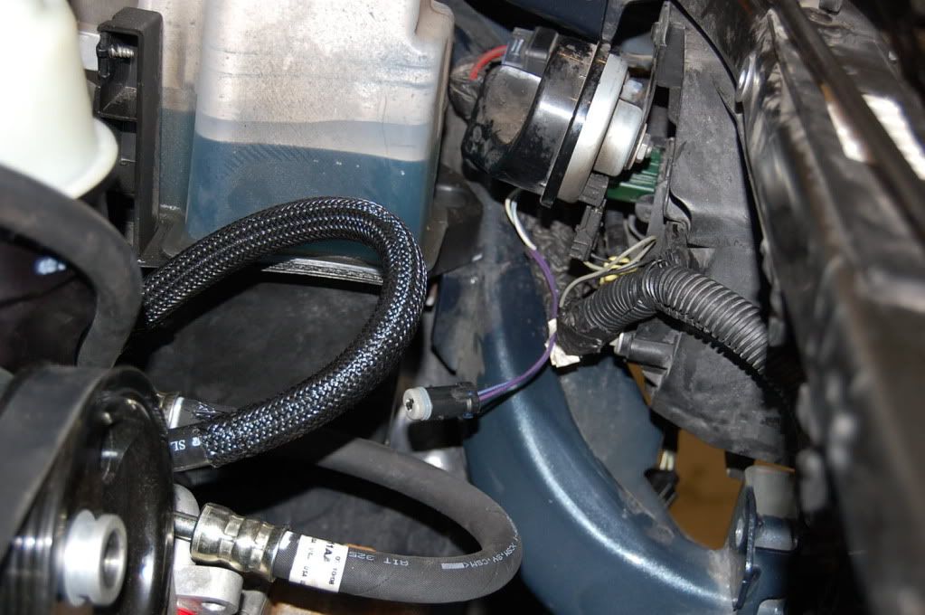 Need help locating where this wire/plug goes | JKOwners Forum