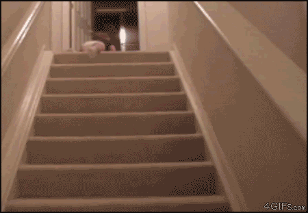 descendo escada