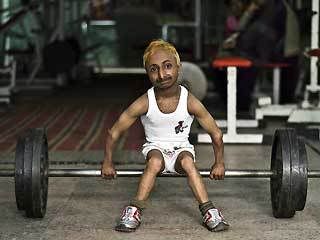 3_61_bodybuilder_smallest1.jpg
