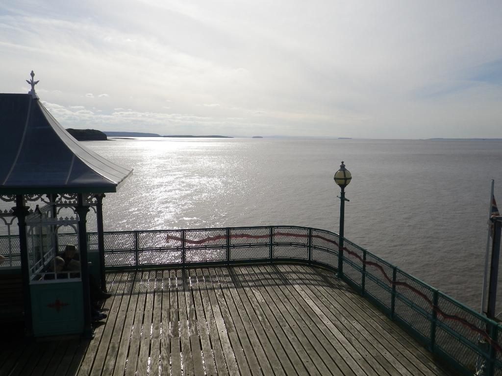 Sunshine on Cleevedon Pier where we stopped for afternoon tea on a fantastic walk