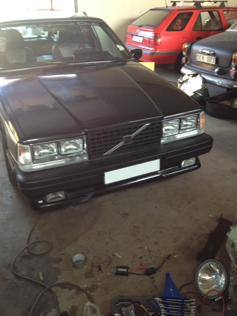 Robbans Volvo 744 GLE Turbo 89 Förfining | Garaget Helkromad grill Volvo 740 GLE, 760