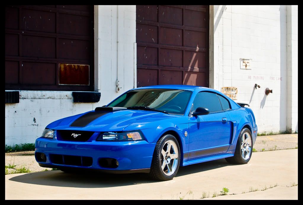 2004 Azure Blue Mach 1 15,000 miles 5spd