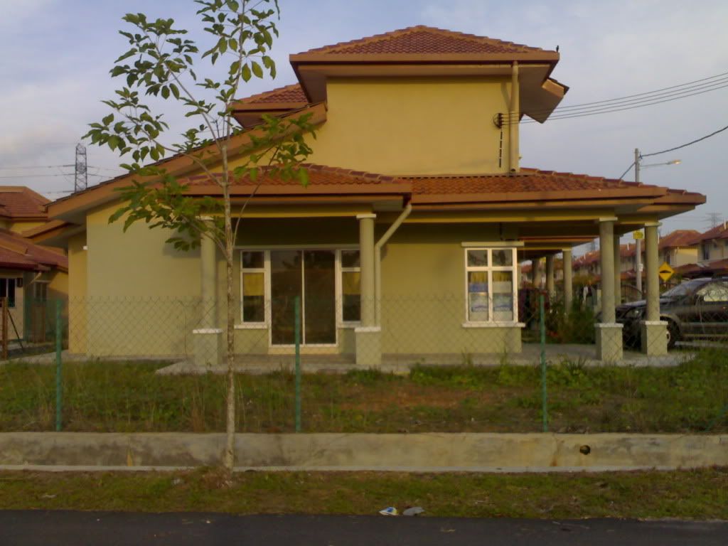 31082008658-1.jpg