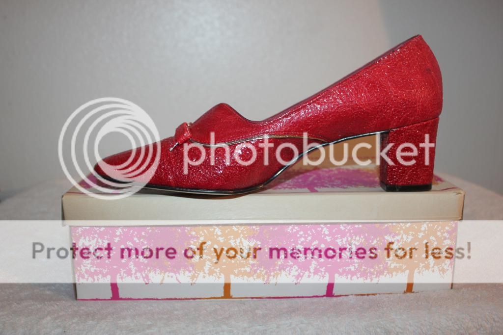 NATURALIZER Women 60s RED Dorothy High Heel SHOES 9.5  