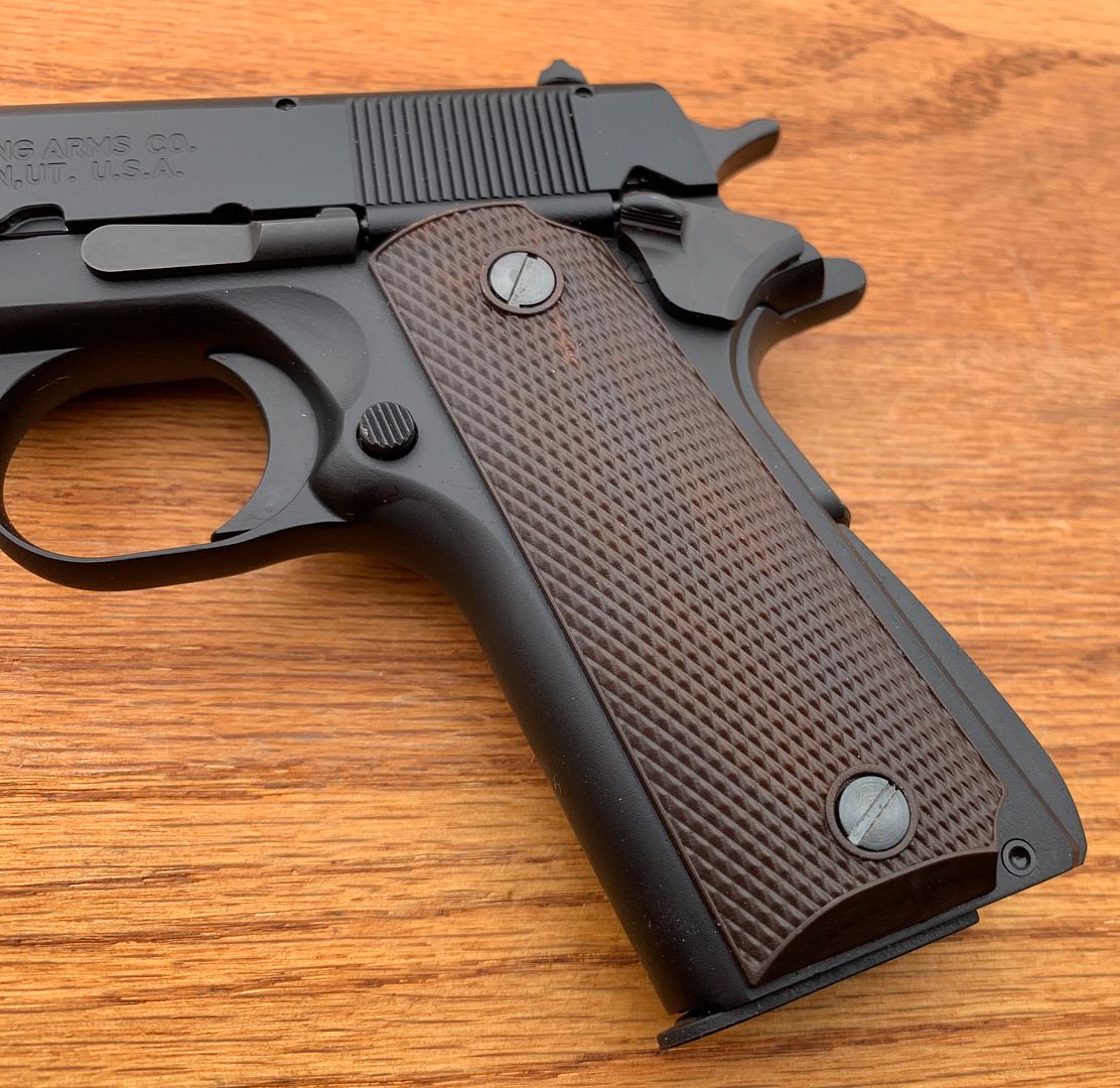 Browning sa-22 grade vi picture